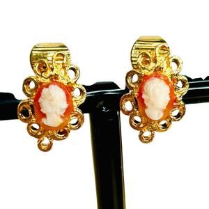 Cameo Clip On Earrings Very Tiny Cameo Gold Tone